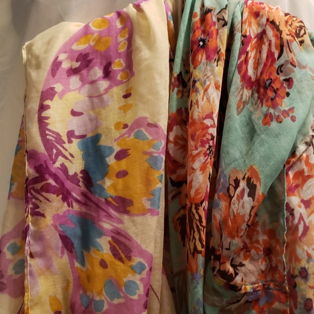 2/10 scarves!